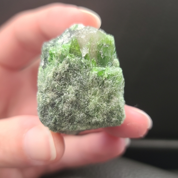 Chrome diopside - Picture 3 of 4